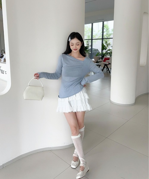 Jasmine Grandiflorum(ジャスミングランディフローラム)の「【Jasmine】アシンメトリーニットプルオーバー(ニット/セーター・レディース・アイボリー/ブラック/ブルー/ピンク・FREE)」の20枚目の写真
