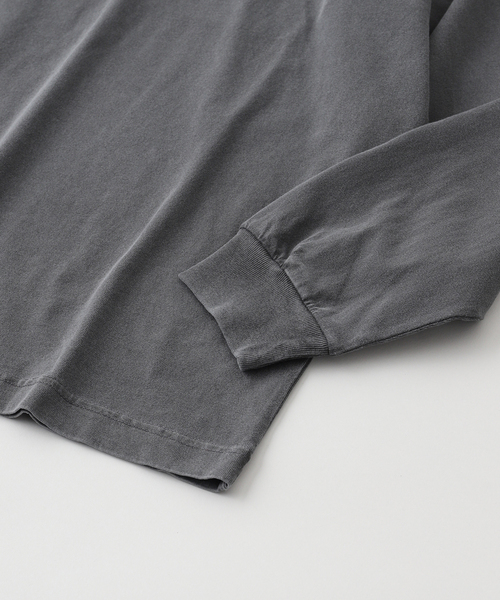 Carhartt WIP(カーハートダブリューアイピー)の「CARHARTT WIP / カーハート ダブリューアイピー L/S VISTA T-SHIRT(Tシャツ/カットソー・メンズ・ブラウン/ブラック・MEDIUM/LARGE)」の4枚目の写真