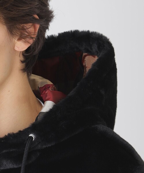 BLACK LABEL CRESTBRIDGE(ブラックレーベル・クレストブリッジ)の「【10th ANNIVERSARY】プレミアムシャギーパーカー(パーカー・メンズ・ベージュ系その他3/ブラック・L/M/XL/S)」の7枚目の写真