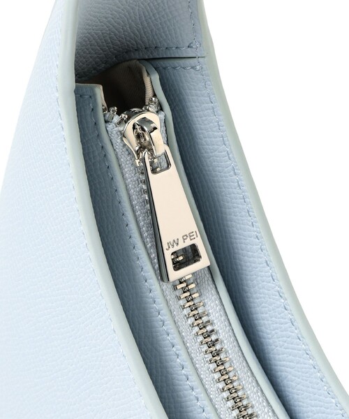 JW PEI（ジェイダブリューペイ）の「JW PEI / Harlee shoulder bag（トートバッグ・レディース・サックスブルー・ONE SIZE）」の7枚目の写真