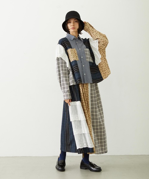 MILKFED.（ミルクフェド）の「PATCHED LONG SKIRT（スカート・レディース・オフホワイト/ライトパープル/ベージュ・ONE SIZE）」の14枚目の写真