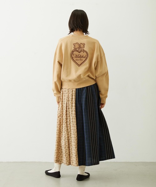 MILKFED.（ミルクフェド）の「PATCHED LONG SKIRT（スカート・レディース・オフホワイト/ライトパープル/ベージュ・ONE SIZE）」の11枚目の写真