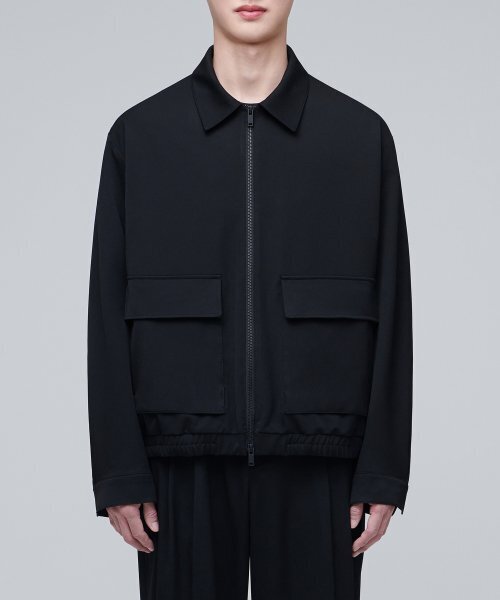 MUSINSA STANDARD（ムシンサスタンダード）の「ミニマルフライトジャケット[ブラック]（ブルゾン・メンズ・その他・MEDIUM/LARGE/X-LARGE/XX-LARGE）」の2枚目の写真