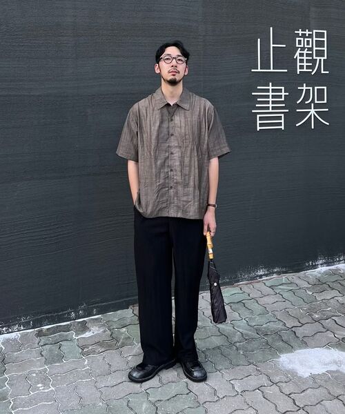 WESLEYHYUSTON(ウェズリーユーストン)の「Crinkle linen open collar half shirt dark brown(シャツ/ブラウス・メンズ・その他・MEDIUM/LARGE)」の3枚目の写真