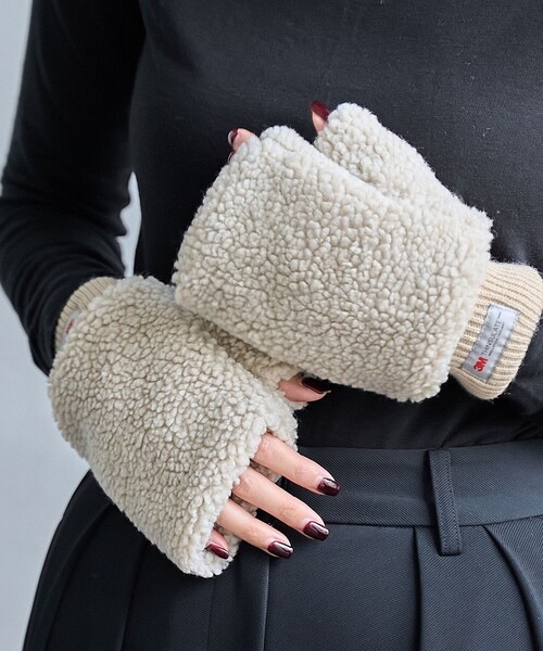 coen（コーエン）の「【ギフトにおすすめ】フィンガーレスボアグローブ（手袋・メンズ・ダークグレー/オフホワイト/ブラウン系・FREE）」の14枚目の写真