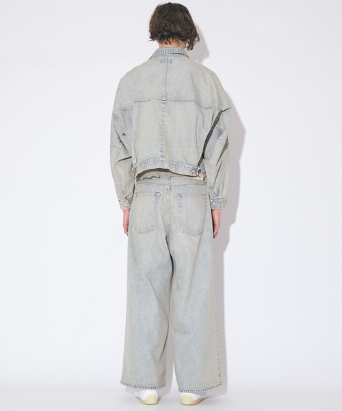 beautiful people（ビューティフルピープル）の「selvedge denim o/d  no shoulder blouson（デニムジャケット・レディース・サックスブルー/ベージュ・38/36）」の8枚目の写真