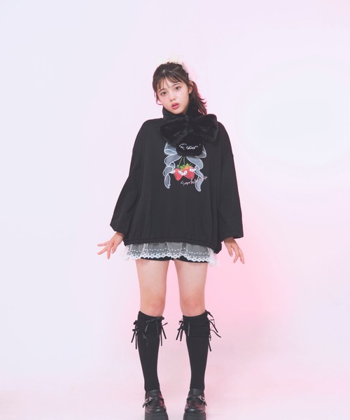 repipi armario(レピピ アルマリオ)の「【ニコラコラボ】レースルーズチュニックスウェット(Tシャツ/カットソー・キッズ・アイボリー/ブラック/グレー・LARGE/MEDIUM/SMALL)」の22枚目の写真