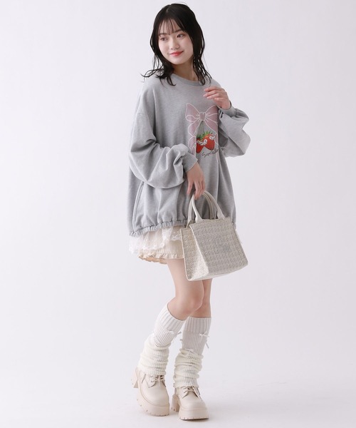 repipi armario(レピピ アルマリオ)の「【ニコラコラボ】レースルーズチュニックスウェット(Tシャツ/カットソー・キッズ・アイボリー/ブラック/グレー・LARGE/MEDIUM/SMALL)」の9枚目の写真