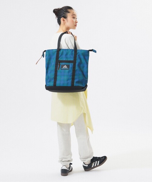 BEAMS BOY（ビームスボーイ）の「【別注】GREGORY / VINTAGE SIMPLE TOTE CHECK（トートバッグ・レディース・ブラック・ONE SIZE）」の2枚目の写真