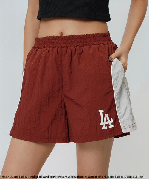 BACK TO THE FIELD（バック トゥー ザ フィールド）の「【MLB】ナイロントラックセットアップ（パーカー・レディース・ブラック/ブラウン/レッド・FREE）」の21枚目の写真