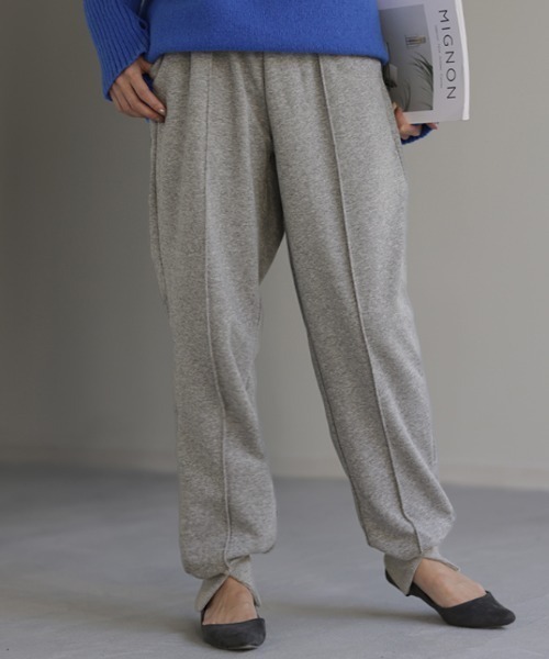 HUG.U（ハグユー）の「暖か裏ボア ジョガーパンツ（スウェットパンツ・レディース・カーキ/ブラック/グレー・M/L）」の6枚目の写真