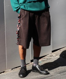 moyan ecri | <moyan ecri>サイドフリルミドルパンツ SIDE FRILL MIDDLE PANTS(その他パンツ)