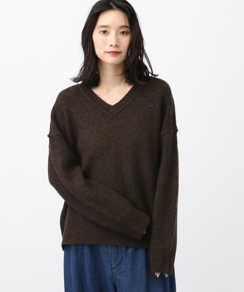 studio CLIP(スタディオクリップ)の「《natural by clip/マシンウォッシャブル》7ゲージウール混畦Vネックプルオーバー(ニット/セーター・レディース・チャコール/イエロー/アイボリー/ブラウン・FREE)」の3枚目の写真