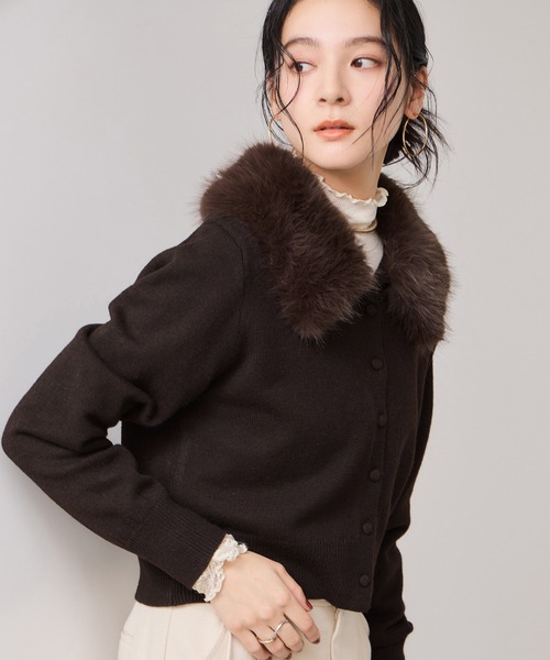 VIS(ビス)の「衿ファー取り外しカーディガン(カーディガン/ボレロ・レディース・グレー/ダークブラウン/キナリ・FREE)」の22枚目の写真