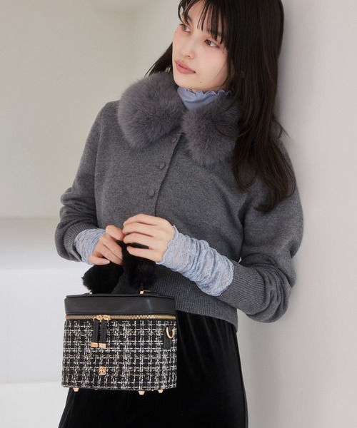 VIS(ビス)の「衿ファー取り外しカーディガン(カーディガン/ボレロ・レディース・グレー/ダークブラウン/キナリ・FREE)」の5枚目の写真