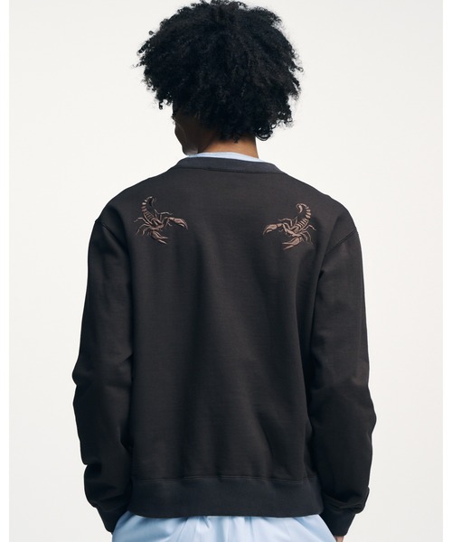 SOPHNET.（ソフネット）の「EMBROIDERY SWEATSHIRT（スウェット・メンズ・ブラック/ブラウン・2/3/4/1/5）」の4枚目の写真