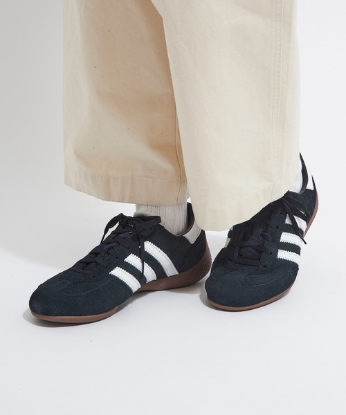 adidas(アディダス)の「【adidas】HANDBALL SPEZIAL LO PRO W(スニーカー・レディース・ブラック/レッド/ホワイト/ベージュ・24.5cm/24cm/23.5cm/23cm/25cm)」の7枚目の写真