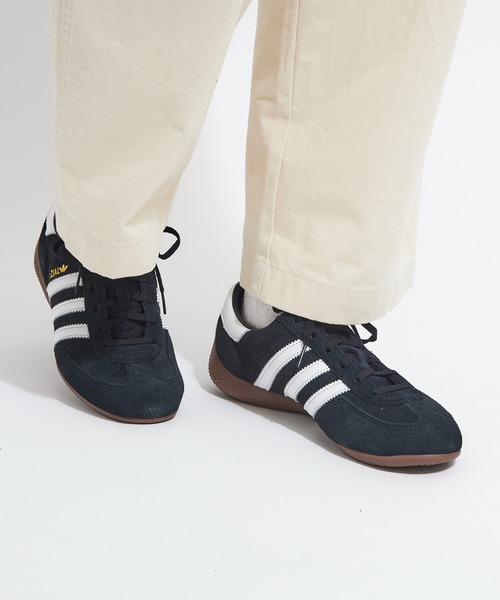 adidas(アディダス)の「【adidas】HANDBALL SPEZIAL LO PRO W(スニーカー・レディース・ブラック/レッド/ホワイト/ベージュ・24.5cm/24cm/23.5cm/23cm/25cm)」の8枚目の写真