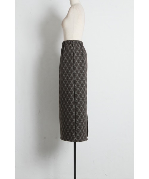 tocco closet（トッコ　クローゼット）の「【ZOZO限定】起毛チェック柄ベーシックタイトスカート（スカート・レディース・ブラック/ブラウン・M）」の20枚目の写真