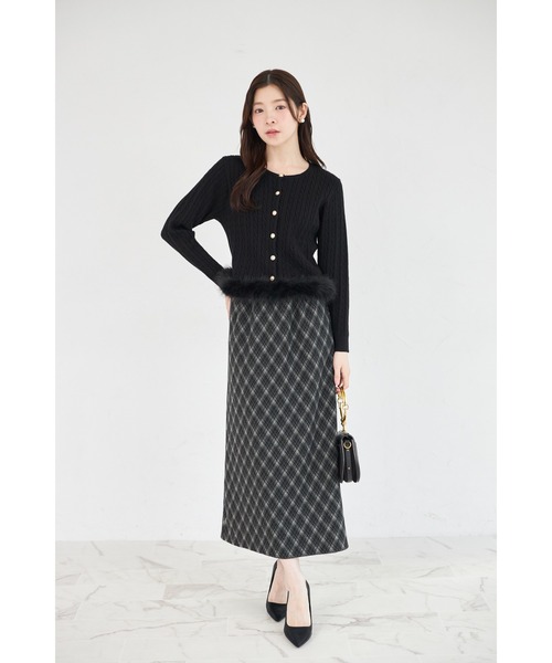 tocco closet（トッコ　クローゼット）の「【ZOZO限定】起毛チェック柄ベーシックタイトスカート（スカート・レディース・ブラック/ブラウン・M）」の4枚目の写真