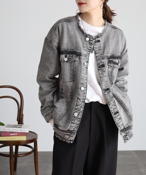 atONE(アットワン)の「カットオフデニムジャケット(デニムジャケット・レディース・ブルー/ブラック系その他5/ダークネイビー/ブルー系/ネイビー系/ブラック系その他6・M-L/LL~3L/4L~5L/4/2/3)」の10枚目の写真