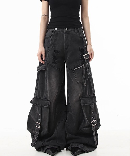 Ressaca（レサーカ）の「ダメージ加工ワイドカーゴデニムパンツ（デニムパンツ・レディース・ブラック/ブルー・XL/M/L）」の3枚目の写真