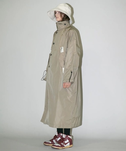 my beautiful landlet（マイビューティフルランドレット）の「【my beautiful landlet】NYLON TAFFETA WATER PROOF LONG COAT（その他アウター・メンズ・ブラック/ベージュ/ネイビー・1/2/0）」の7枚目の写真