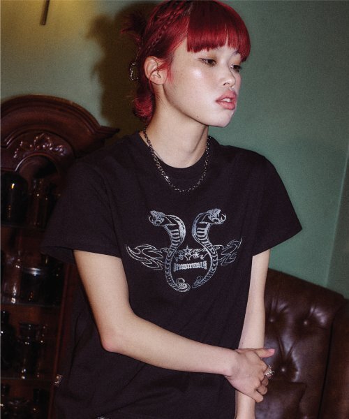 IFYOUWANT(イフユーウォント)の「Venomous TEE black(Tシャツ/カットソー・レディース・その他・ONE SIZE)」の1枚目の写真