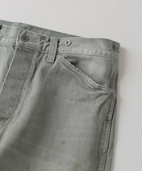 JOURNAL STANDARD J.S HOMESTEAD(ジャーナルスタンダードホームステッド)の「J.S.Homestead / バック バックル トラウザー ワーク パンツ(その他パンツ・メンズ・グリーン/ブラウン・LARGE/MEDIUM)」の11枚目の写真