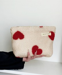 IRADOWL（アイラドール）の「ボア素材ハート柄ポーチ（ポーチ）」