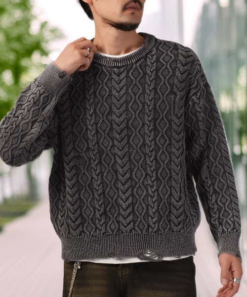 LUXSTYLE(ラグスタイル)の「ストーンウォッシュダメージ加工ケーブルニット(ニット/セーター・メンズ・ブラック/ブルー・L/M)」の1枚目の写真