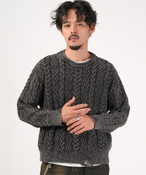 LUXSTYLE(ラグスタイル)の「ストーンウォッシュダメージ加工ケーブルニット(ニット/セーター・メンズ・ブラック/ブルー・L/M)」の3枚目の写真