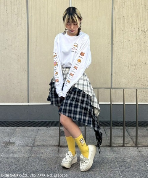 Candy Stripper(キャンディストリッパー)の「【COROCOROKURIRIN】FAMILY L/S TEE(Tシャツ/カットソー・レディース・ブラック/オフホワイト/ピンク・FREE)」の6枚目の写真