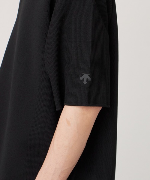 DESCENTE ALLTERRAIN（デサント　オルテライン）の「DESCENTE ALLTERRAIN/デサントオルテライン FUSIONKNIT POLO SHIRT フュージョンニット ポロシャツ ストレッチ 抗菌防臭 2026年 夏 夏服（ポロシャツ・メンズ・ブラック・M/L/O）」の13枚目の写真
