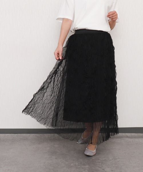 libelle more(リベル モア)の「クリンクルチュールギャザーロングスカート(スカート・レディース・オフホワイト/ブラック・M)」の2枚目の写真