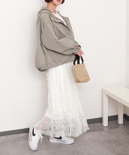 libelle more(リベル モア)の「クリンクルチュールギャザーロングスカート(スカート・レディース・オフホワイト/ブラック・M)」の4枚目の写真