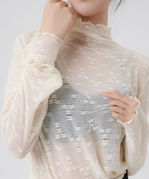 LADY LIKE(レディライク)の「プチハイネック小花柄シアートップス(Tシャツ/カットソー・レディース・ホワイト/アイボリー/ブラック・M)」の20枚目の写真