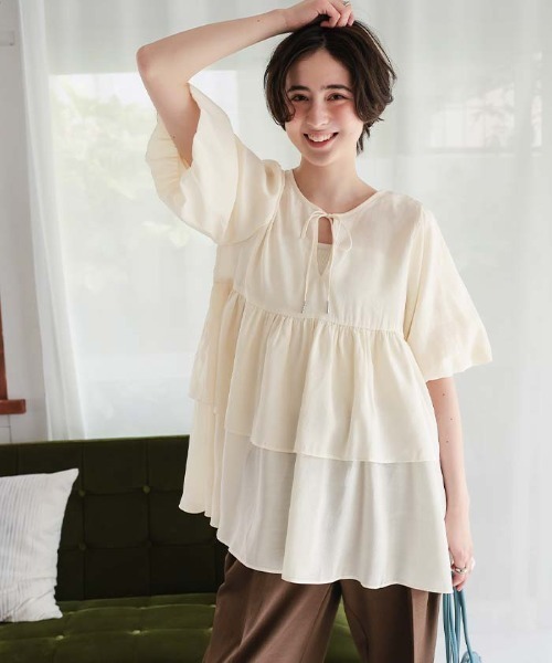 titivate(ティティベイト)の「マルチwayティアードフリルチュニックトップス(Tシャツ/カットソー・レディース・ベージュ/オレンジ/オフホワイト/ブラック・M/L/S)」の10枚目の写真