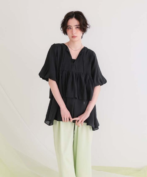 titivate(ティティベイト)の「マルチwayティアードフリルチュニックトップス(Tシャツ/カットソー・レディース・ベージュ/オレンジ/オフホワイト/ブラック・M/L/S)」の15枚目の写真