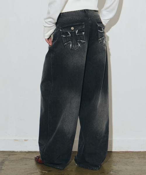 Midnight Move(ミッドナイトムーブ)の「eg pk denim pants (black)(デニムパンツ・レディース・その他・MEDIUM/SMALL)」の1枚目の写真