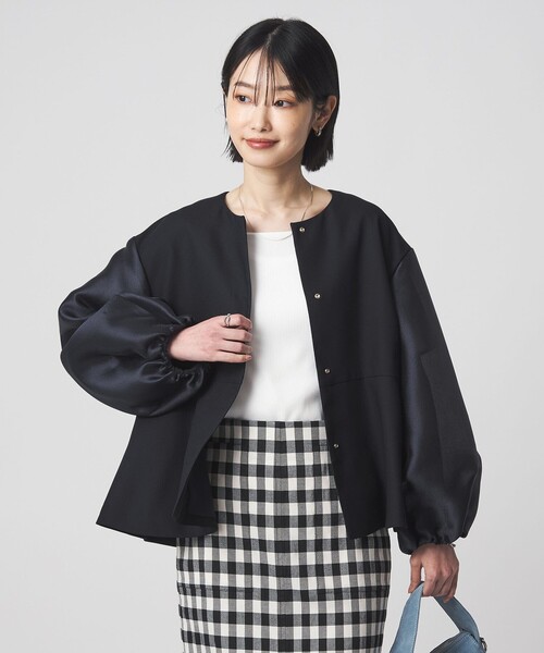 green label relaxing（グリーンレーベルリラクシング）の「［size SHORTあり］fleurie(フルリー) フォルム ジャケット 2（ノーカラージャケット・レディース・ネイビー/オフホワイト・FREE/SHORT）」の4枚目の写真