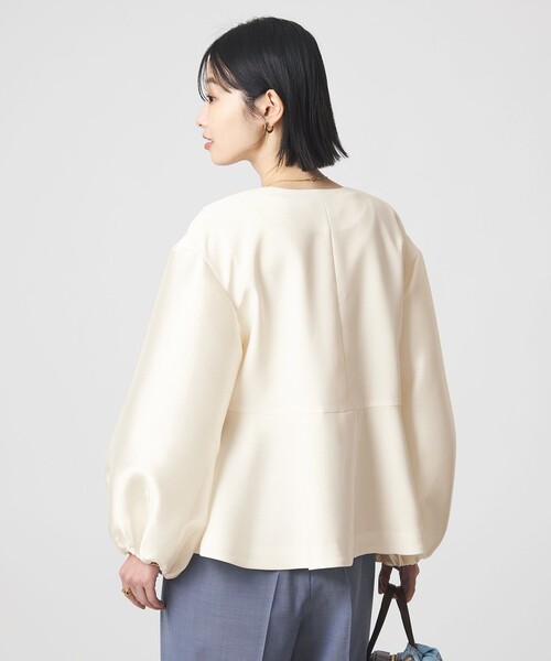 green label relaxing（グリーンレーベルリラクシング）の「［size SHORTあり］fleurie(フルリー) フォルム ジャケット 2（ノーカラージャケット・レディース・ネイビー/オフホワイト・FREE/SHORT）」の15枚目の写真