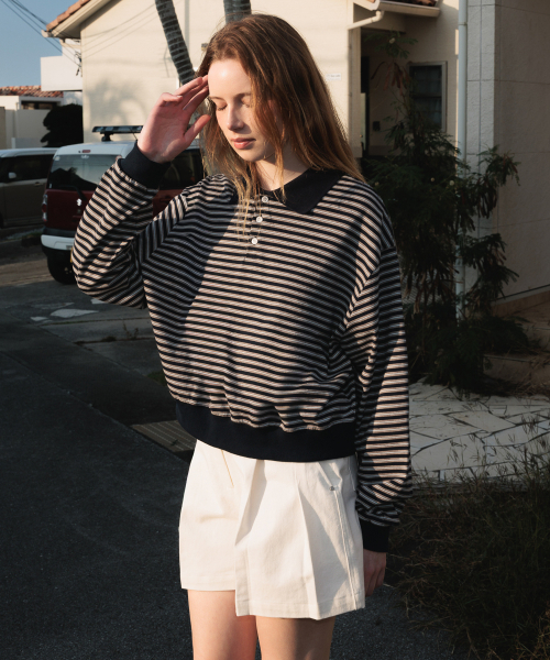 DEHEVE（デヘヴェ）の「Collar Stripe Sweatshirt [Navy]（ポロシャツ・レディース・ネイビー・FREE）」の4枚目の写真