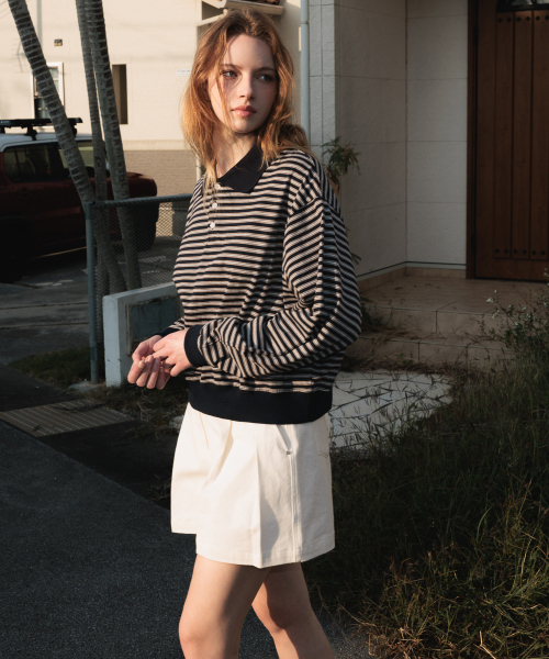DEHEVE（デヘヴェ）の「Collar Stripe Sweatshirt [Navy]（ポロシャツ・レディース・ネイビー・FREE）」の5枚目の写真