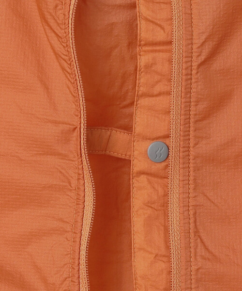Rab(ラブ)の「Rab | Vital Hoody MEN(ナイロンジャケット・メンズ・チャコール/オレンジ系その他・M/L)」の13枚目の写真