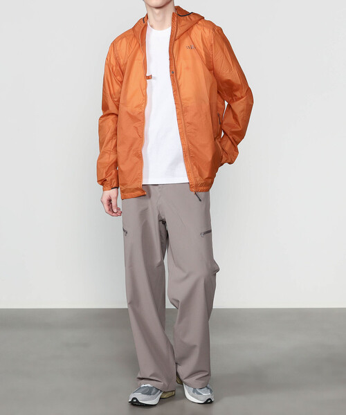 Rab(ラブ)の「Rab | Vital Hoody MEN(ナイロンジャケット・メンズ・チャコール/オレンジ系その他・M/L)」の4枚目の写真