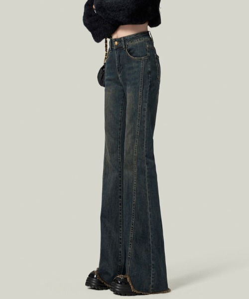 Teem Store(チームストア)の「ウォッシュ加工 ストレッチフレアデニム 美脚効果(デニムパンツ・レディース・ブルー/サックスブルー・L/M)」の10枚目の写真