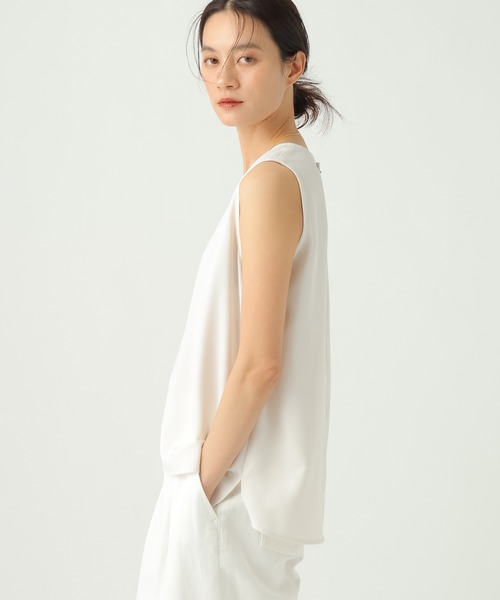 Elura（エルーラ）の「サラサラリラクシーノースリブラウス/656799（シャツ/ブラウス・レディース・ブラック/ダークブラウン/ゼブラ/オフホワイト/ミント/モカ・FREE）」の8枚目の写真