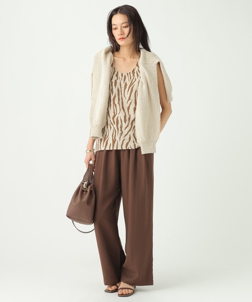 Elura（エルーラ）の「サラサラリラクシーノースリブラウス/656799（シャツ/ブラウス・レディース・ブラック/ダークブラウン/ゼブラ/オフホワイト/ミント/モカ・FREE）」の18枚目の写真