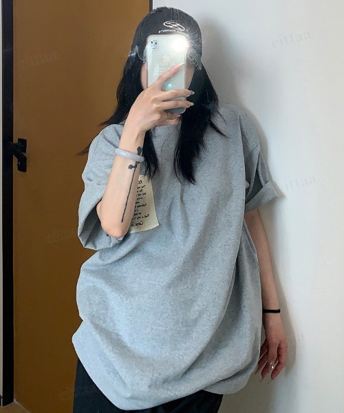 Dalfwin(ダールフィン)の「韓国ファッション RICECAKE手書きプリントラベル半袖Tシャツ(Tシャツ/カットソー・レディース・ブラック/ホワイト/グレー・FREE)」の6枚目の写真